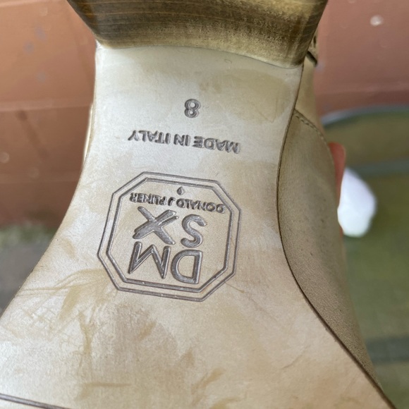 New Donald J Pliner DMSX Prep WD White Wash Distressed Lace Up Booties size 8 - Picture 9 of 15